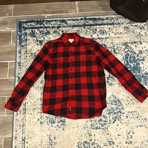 American Eagle Outfitters  red & black Buffalo Plaid Flannel Shirt. EUC